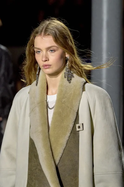 Look 78